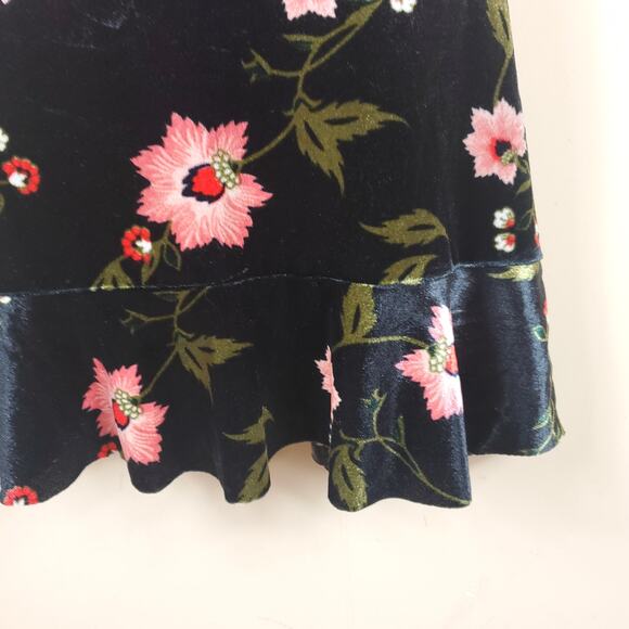 Vero Moda Floral Velvet Skirt and Tank Set Size L - Picture 5 of 11